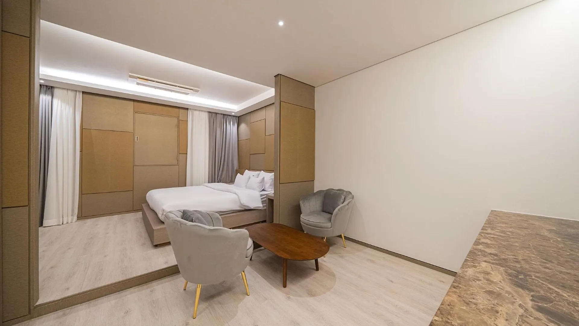 Guwol Rondo Hotel Incheon 2*,