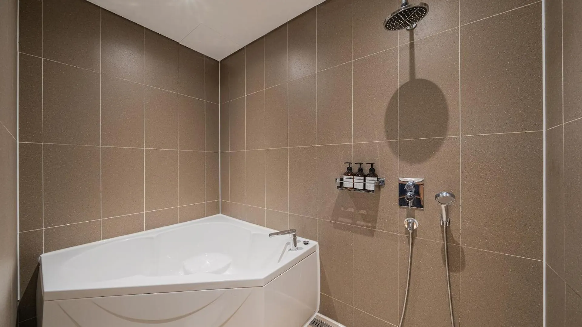 **  Guwol Rondo Hotel Incheon South Korea